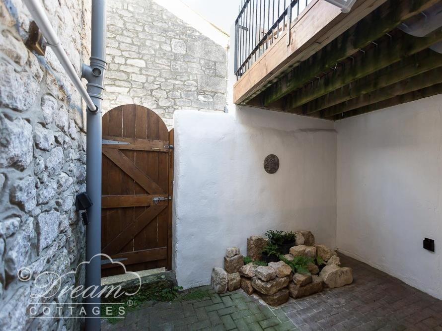Ammonite Cottage Portland Exterior foto